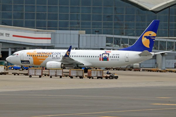 Quels sont les meilleurs conseils pour une randonnée dans les montagnes de la Sierra Nevada, Espagne : équipements et itinéraires ?